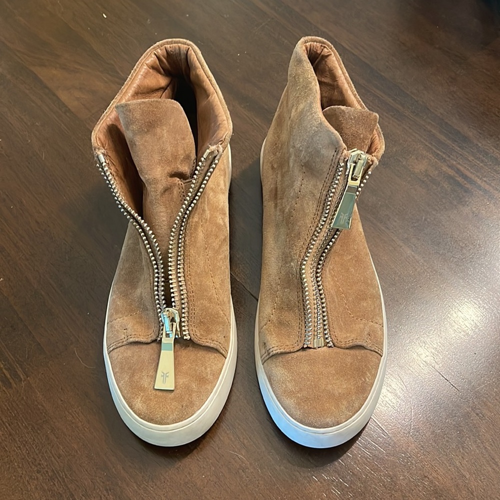Frye Zip Up High Tops - Tan - 8.5 - Picture 7 of 7
